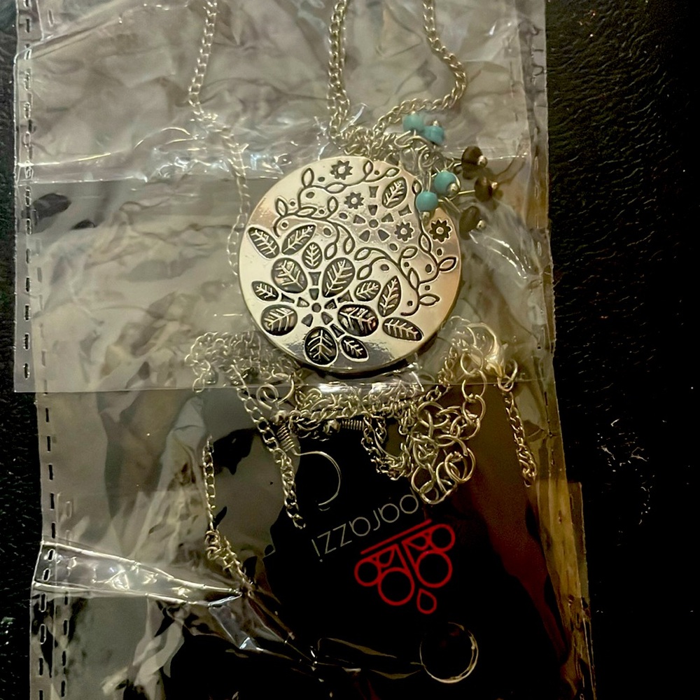 Paparazzi jewelry